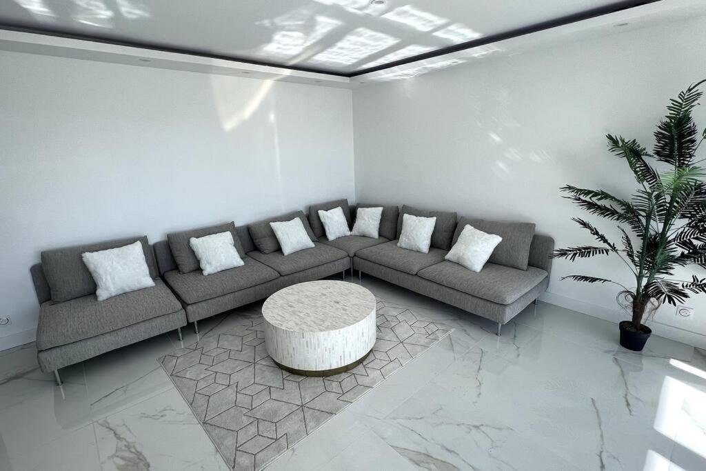 Nice Apartment With Amazing View Of Paris + Parking Εξωτερικό φωτογραφία
